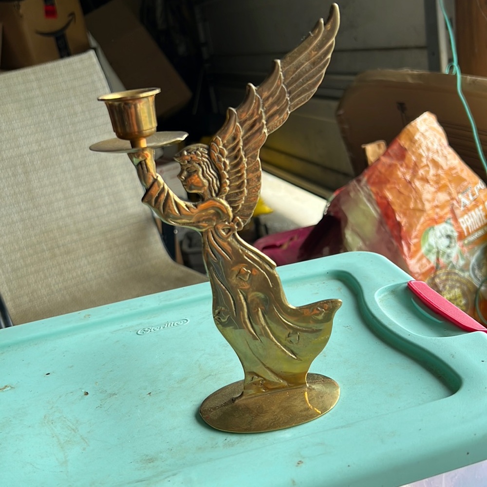 Candle holder